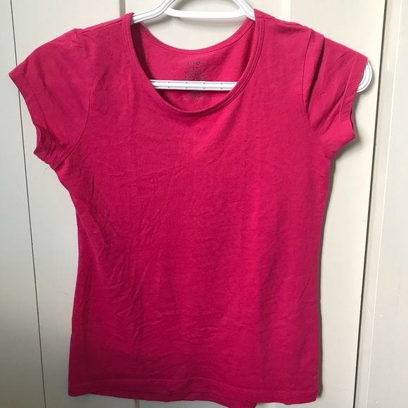 2 T-Shirts - Picture 2 of 5